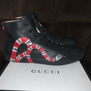 Gucci shoe